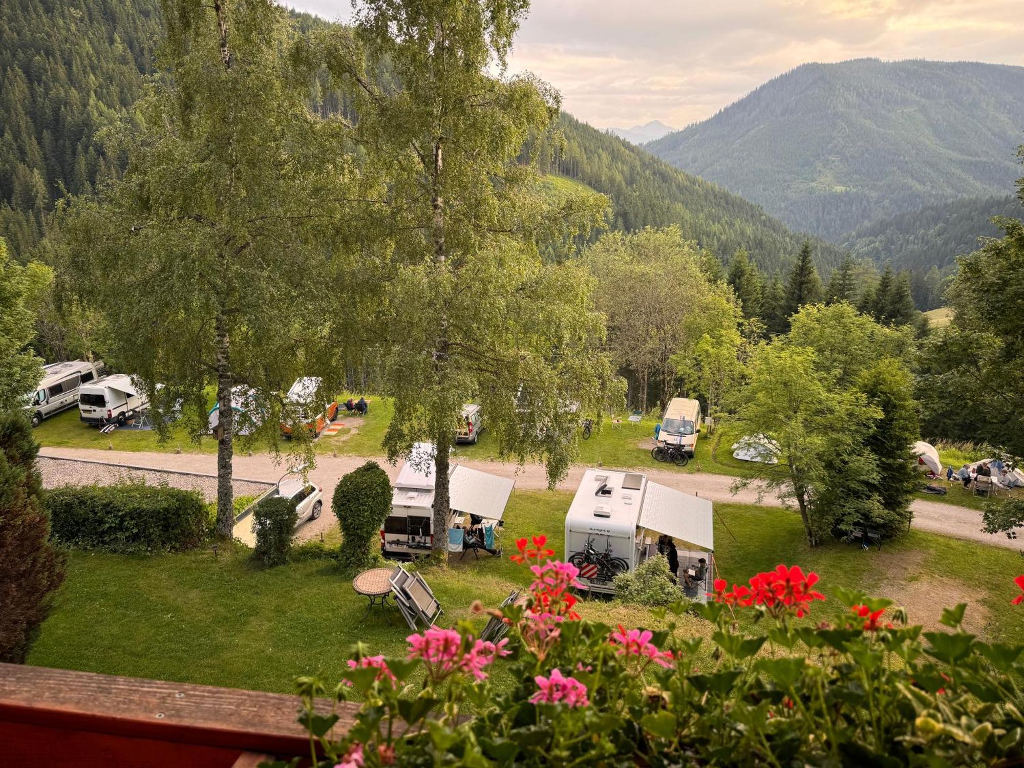 Fruehstueckspension Gsenger Ramsau am Dachstein Dış mekan fotoğraf