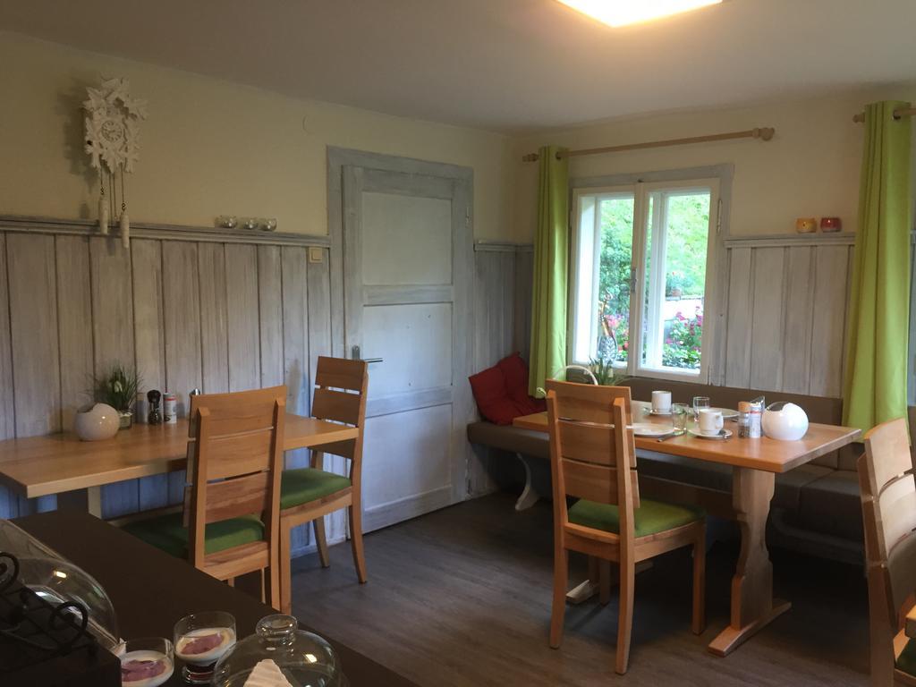 Fruehstueckspension Gsenger Ramsau am Dachstein Dış mekan fotoğraf